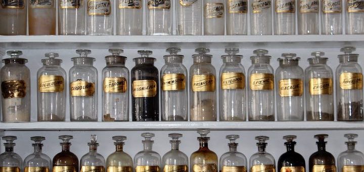 Der Einkauf in Online-Apotheken ist für die meisten Verbraucher in Deutschland nicht mehr wegzudenken.