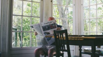 Zeitung lesen bildet