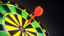 PR Briefing für Agenturen Dartscheibe Ziel