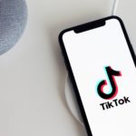 TikTok Tools TikTok App auf dem Smartphone